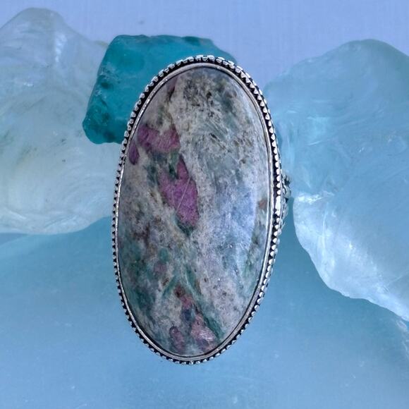 925 Sterling Oval Ruby Zoisite Ring - Picture 1 of 6